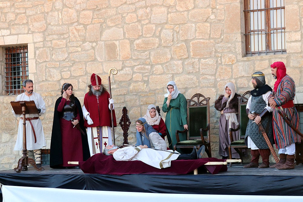 Fotos: Vivar del Cid recrea el velatorio del Campeador dentro de sus Jornadas Medievales