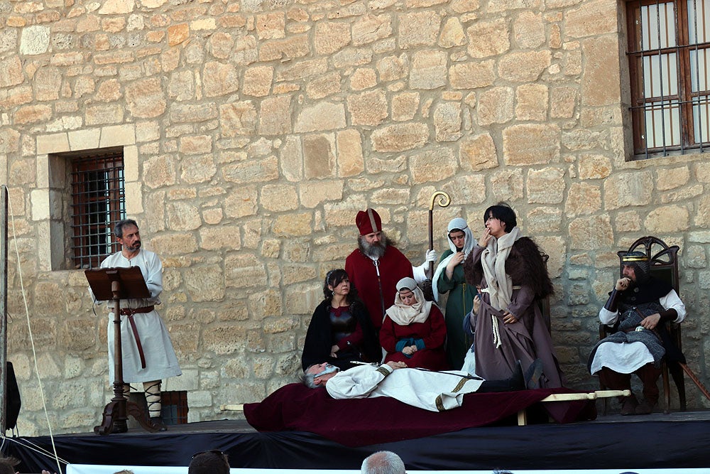 Fotos: Vivar del Cid recrea el velatorio del Campeador dentro de sus Jornadas Medievales