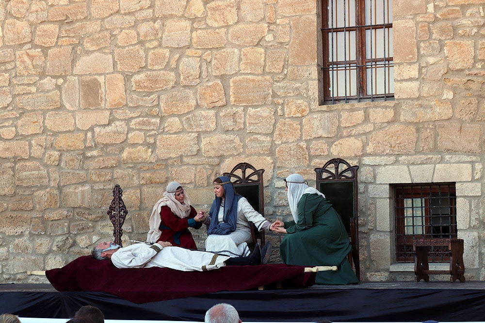 Fotos: Vivar del Cid recrea el velatorio del Campeador dentro de sus Jornadas Medievales