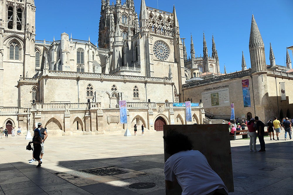 Fotos: Los artistas inundan Burgos para homenajear a su Catedral y su patrimonio cultural