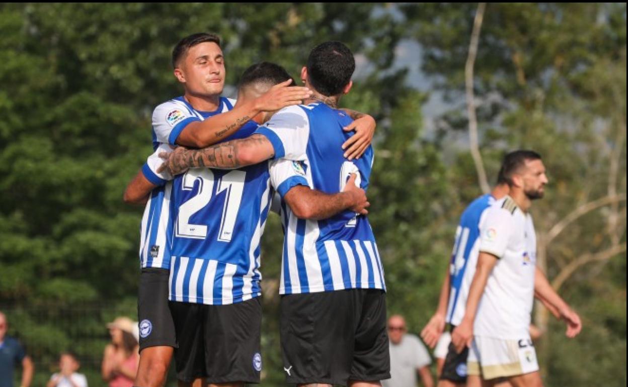 El Alavés se llevó la victoria. 