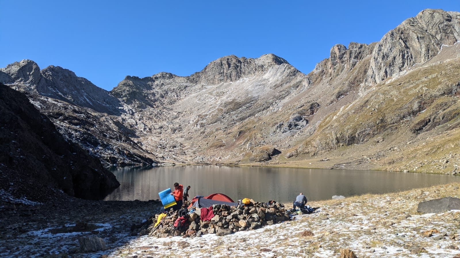 Fotos: Ladera Sur Cara Norte, el nuevo club de montaña de la Sierra de la Demanda