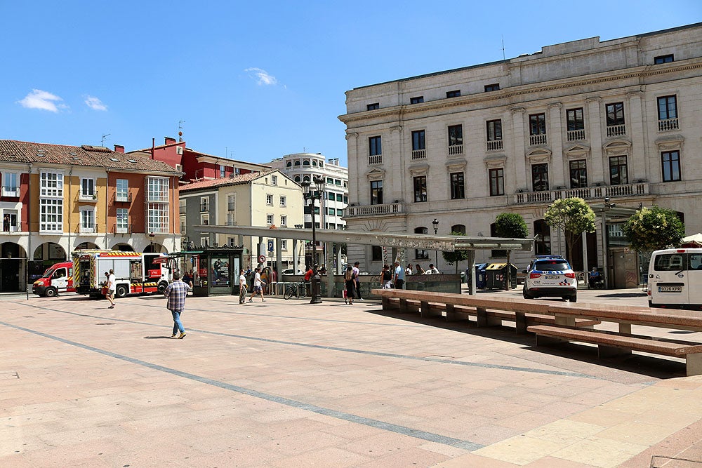 Fotos: Susto en el aparcamiento de la Plaza Mayor