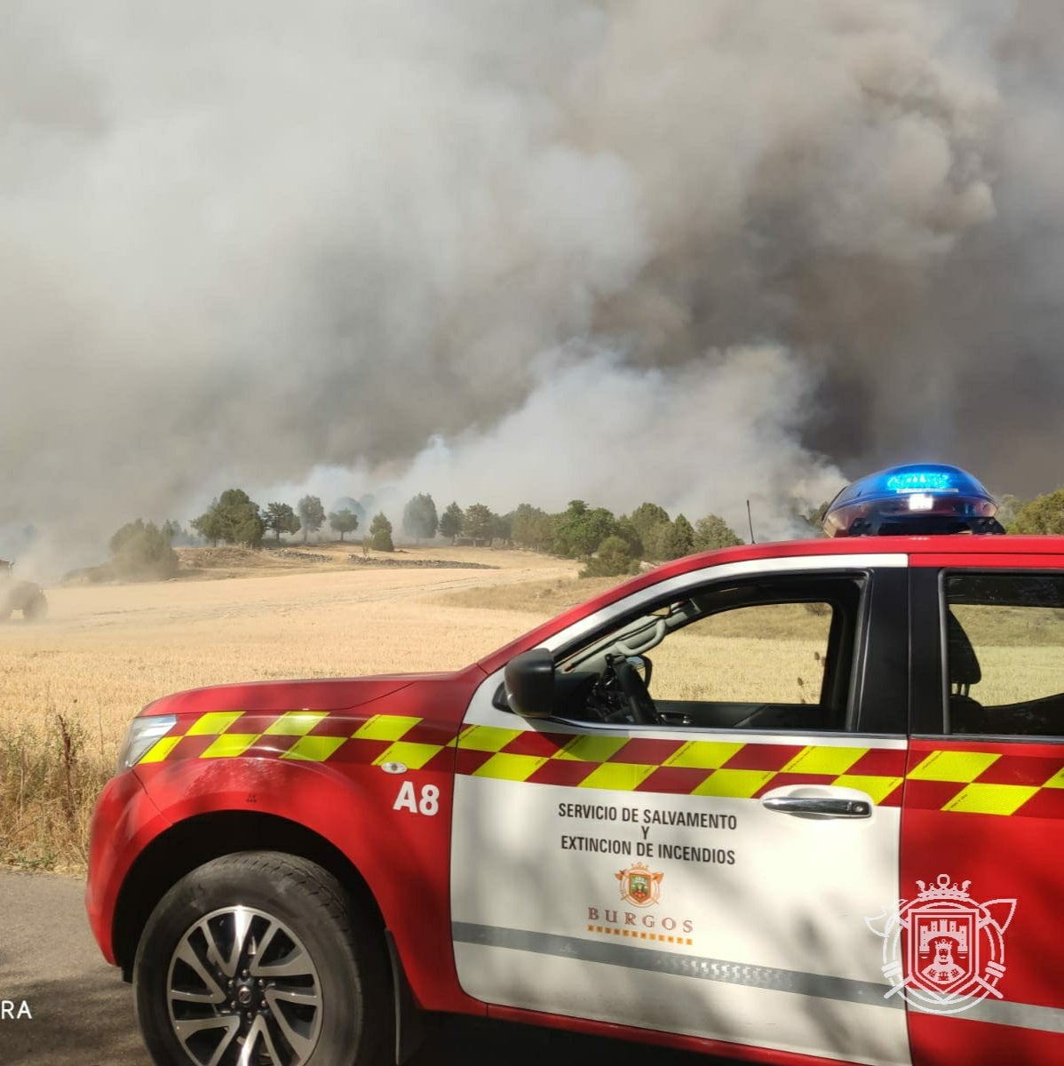 Fotos: Los Bomberos de Burgos en el incendio de Quintanilla del Coco