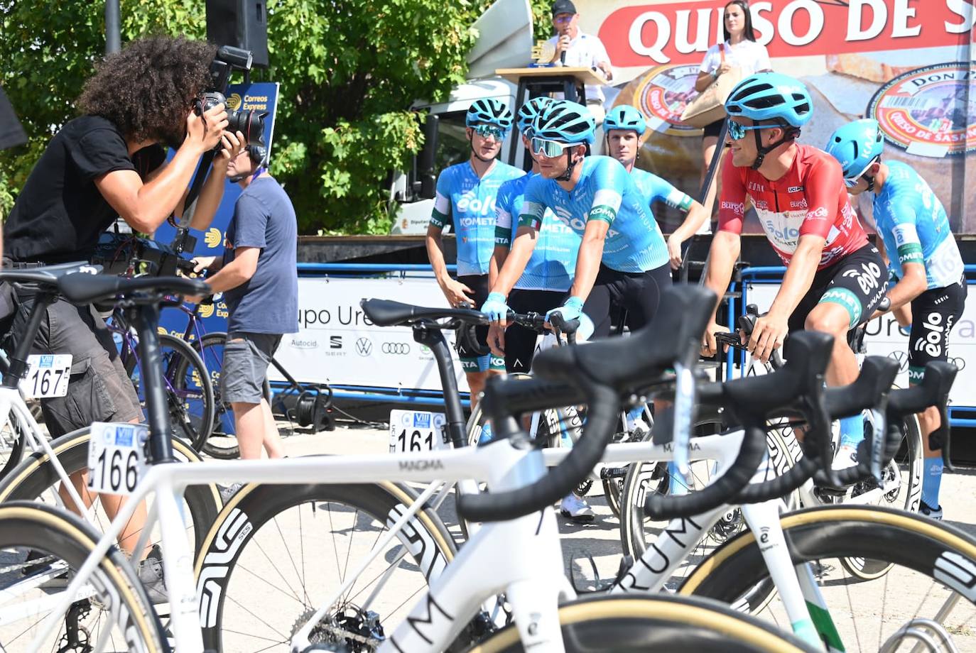 Imágenes de la segunda etapta de la Vuelta a Burgos entre Vivar del Cid y Villadiego