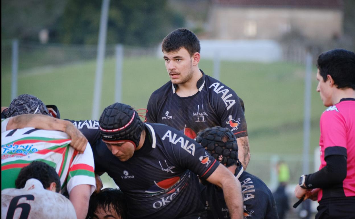 Zumeta se presenta como una joven promesa del rugby nacional. 