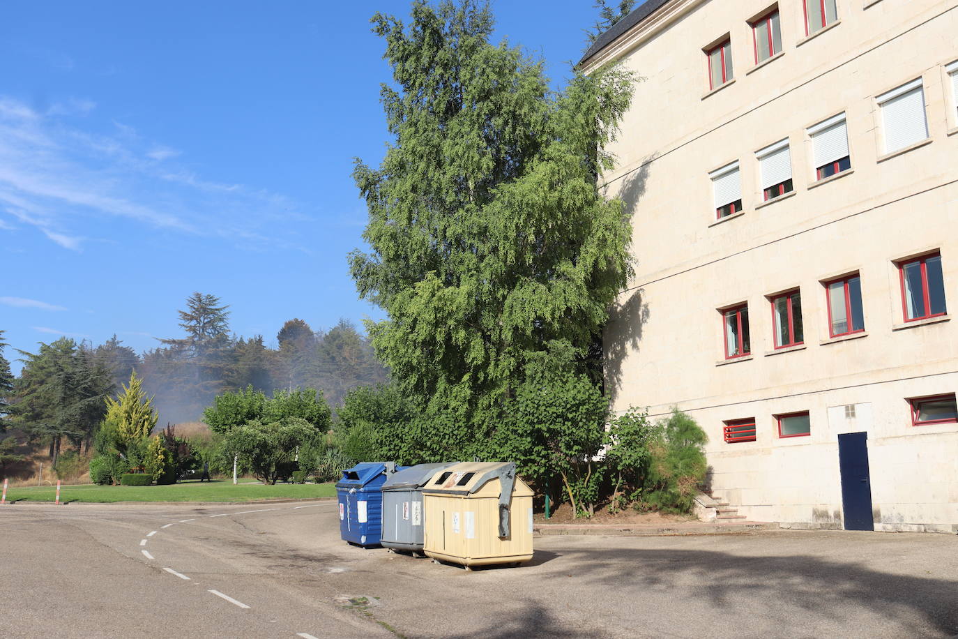 Tierra quemada en el cerro de San Miguel tras el incendio de Fuentecillas