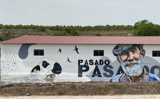 Uno de los tres murales que Tinte Rosa realizó dentro de su serie, en este caso en Tubilla del Lago. 