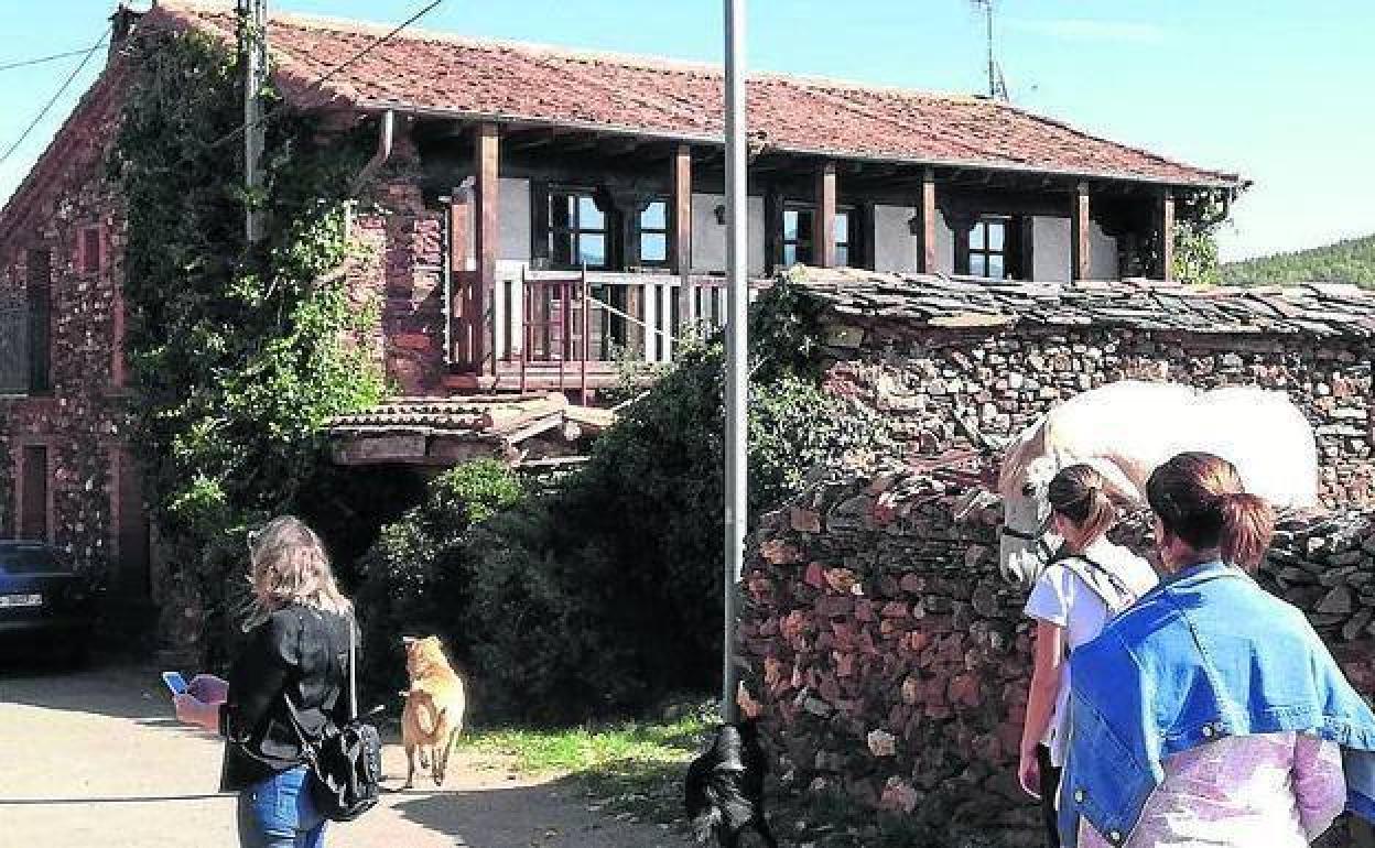 Turistas en el medio rural de Castilla y León. 