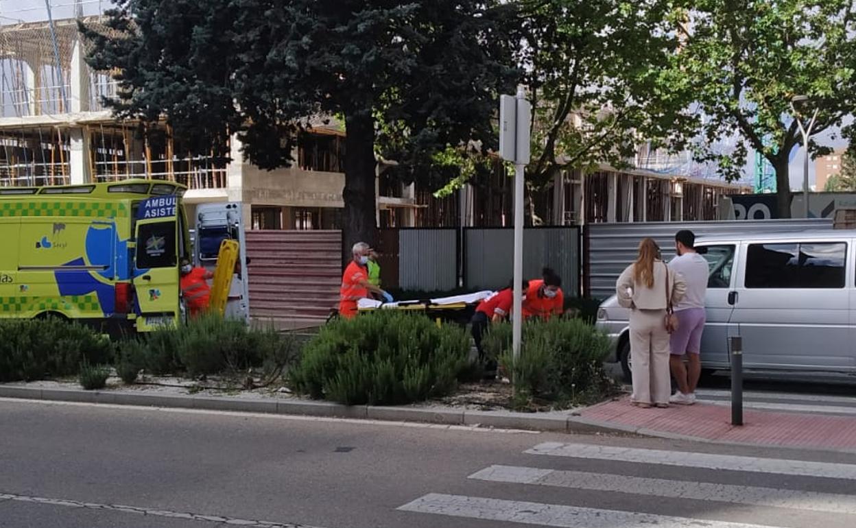 Los servicios sanitarios han trasladado a la mujer al HUBU.