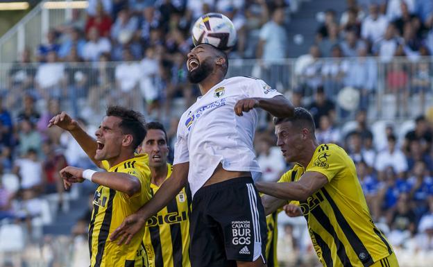 El Burgos se queda con la miel en los labios