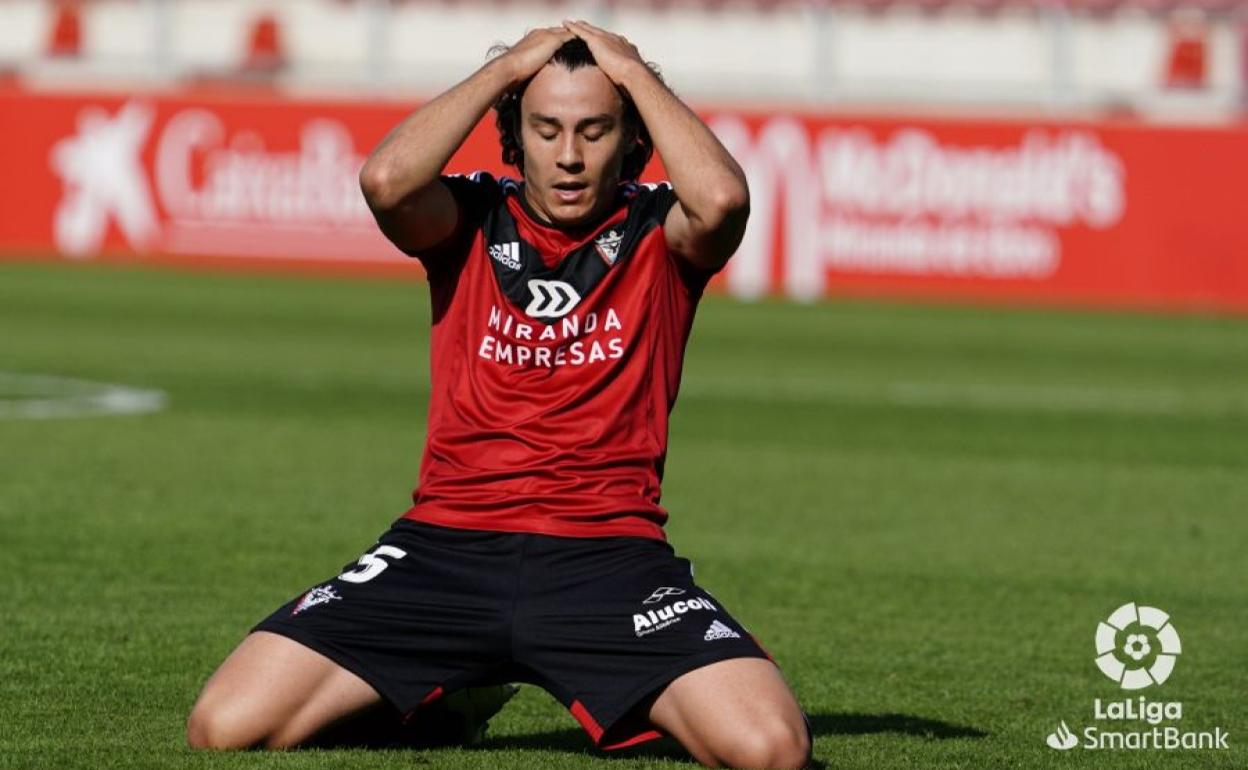 El Mirandés vio cómo le empataban en el 98. 