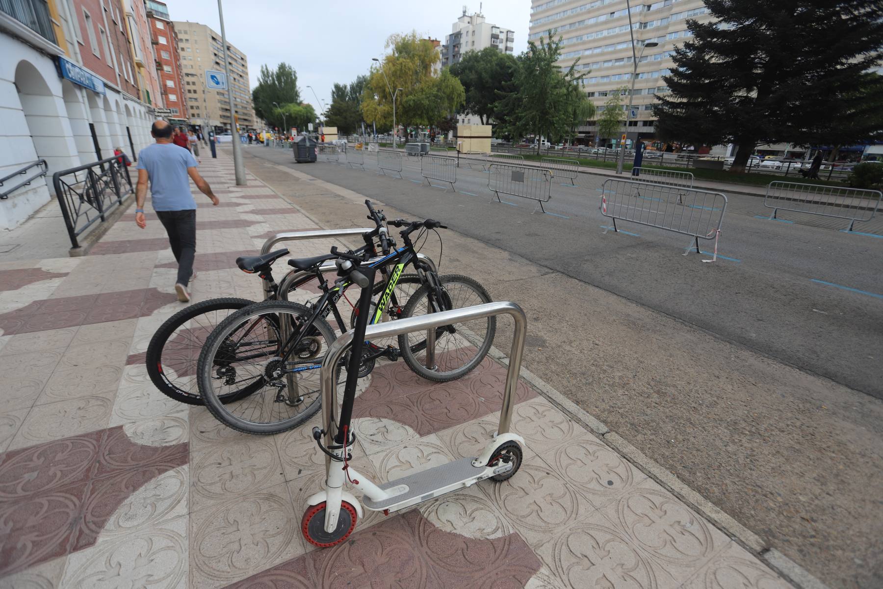 Fotos: La Semana de la Movilidad se celebra en Reyes Católicos