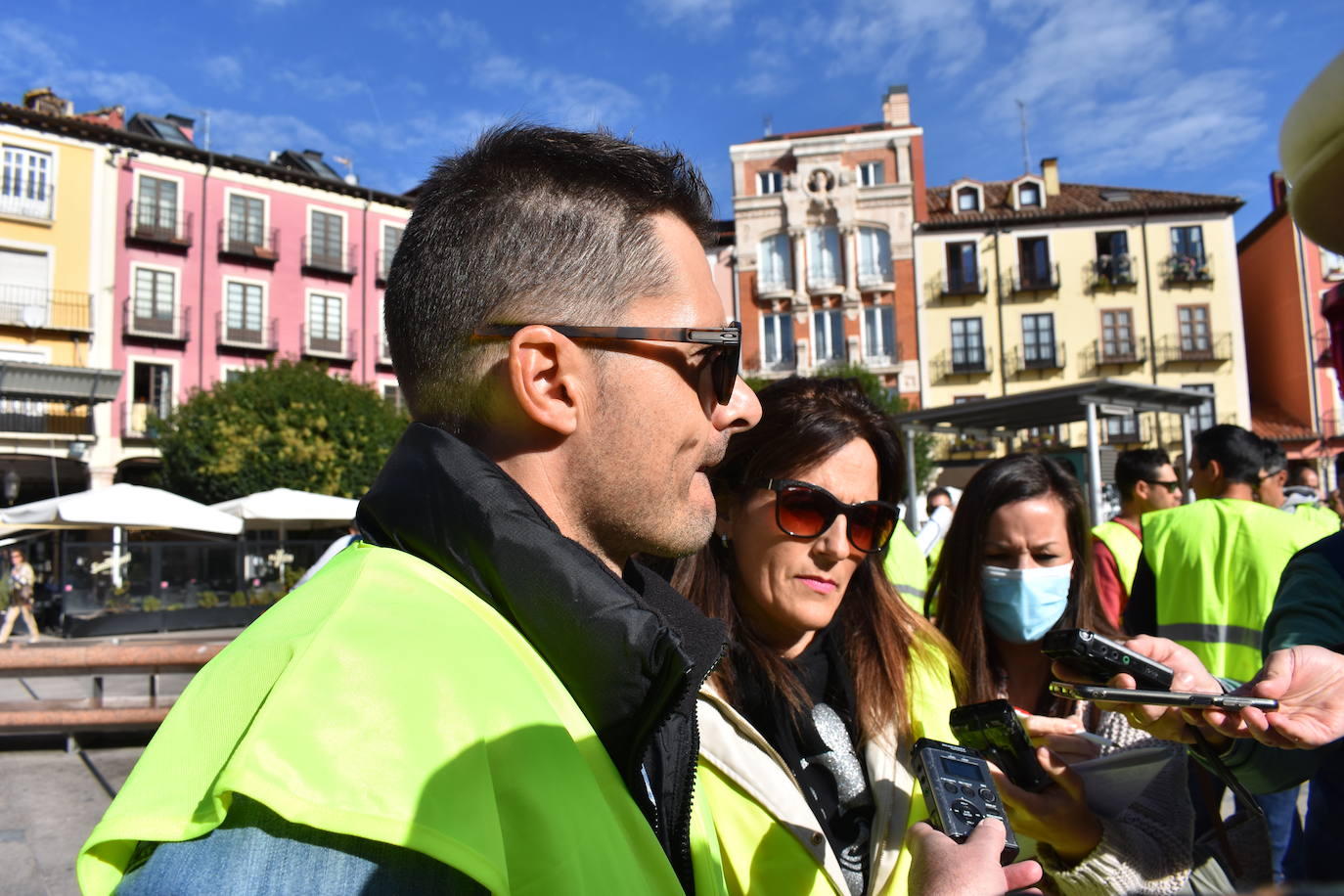 Fotos: La Policía Local de Burgos protesta frente al Ayuntamiento