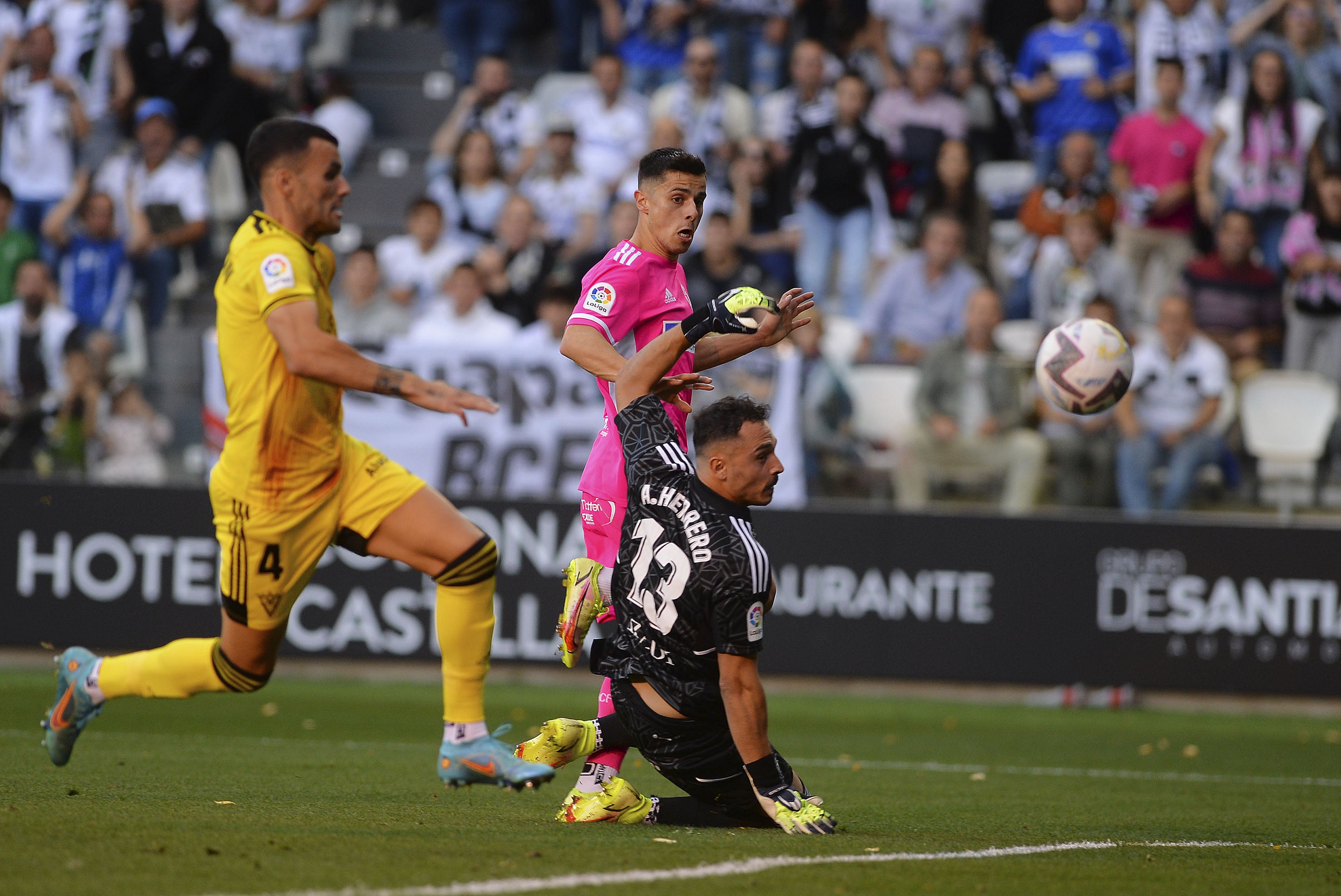 Fotos: Victoria a la épica en el derbi burgalés