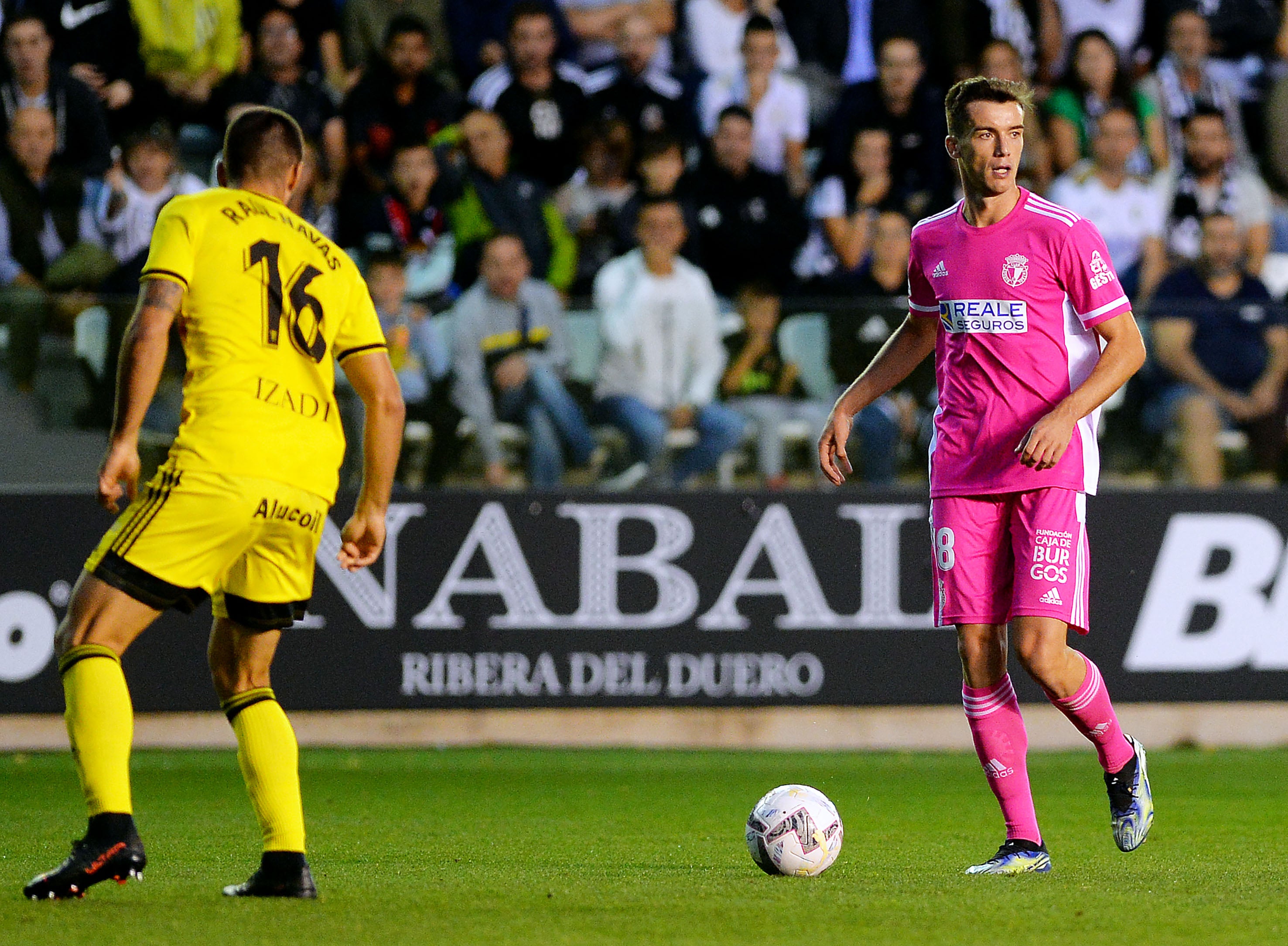 Fotos: Victoria a la épica en el derbi burgalés