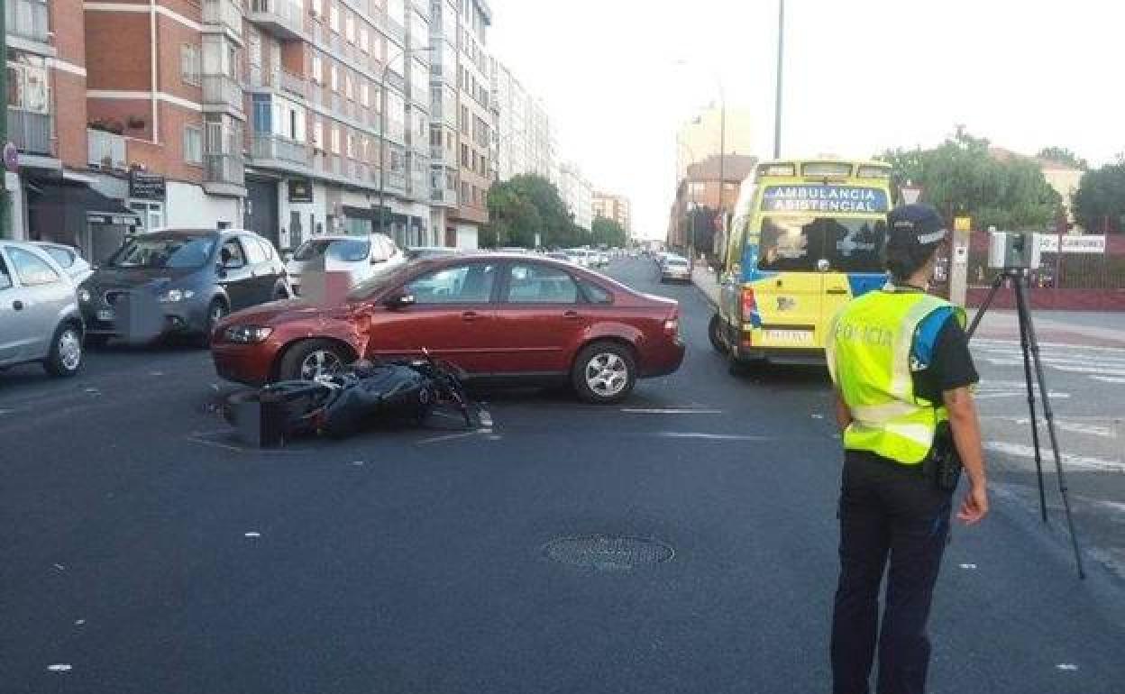 Imagen de un accidente de moto en la capital de Burgos.