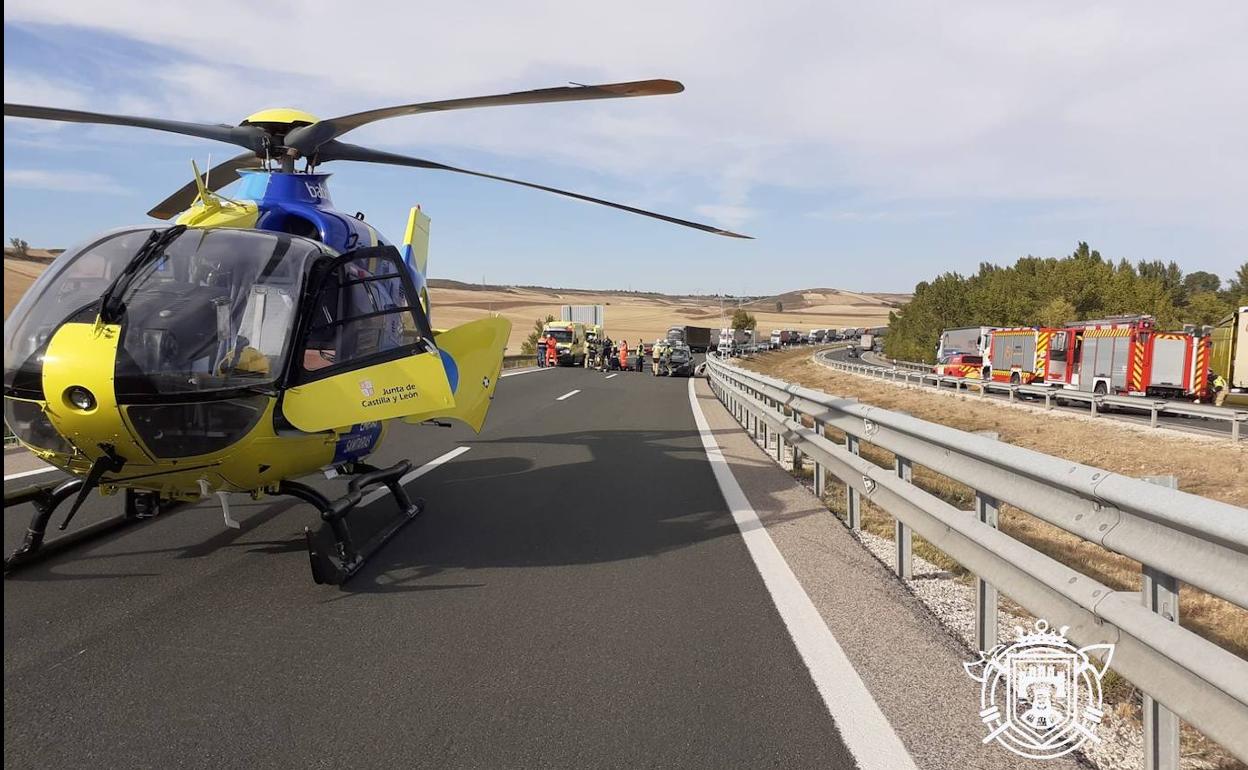 Imagen de un accidente en una utovía de Burgos.