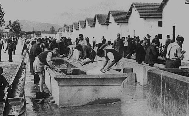 Imagen histórica del campo de concentración de Miranda. 