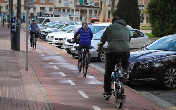 Así se tiene que circular en bicicleta o patinete en Burgos