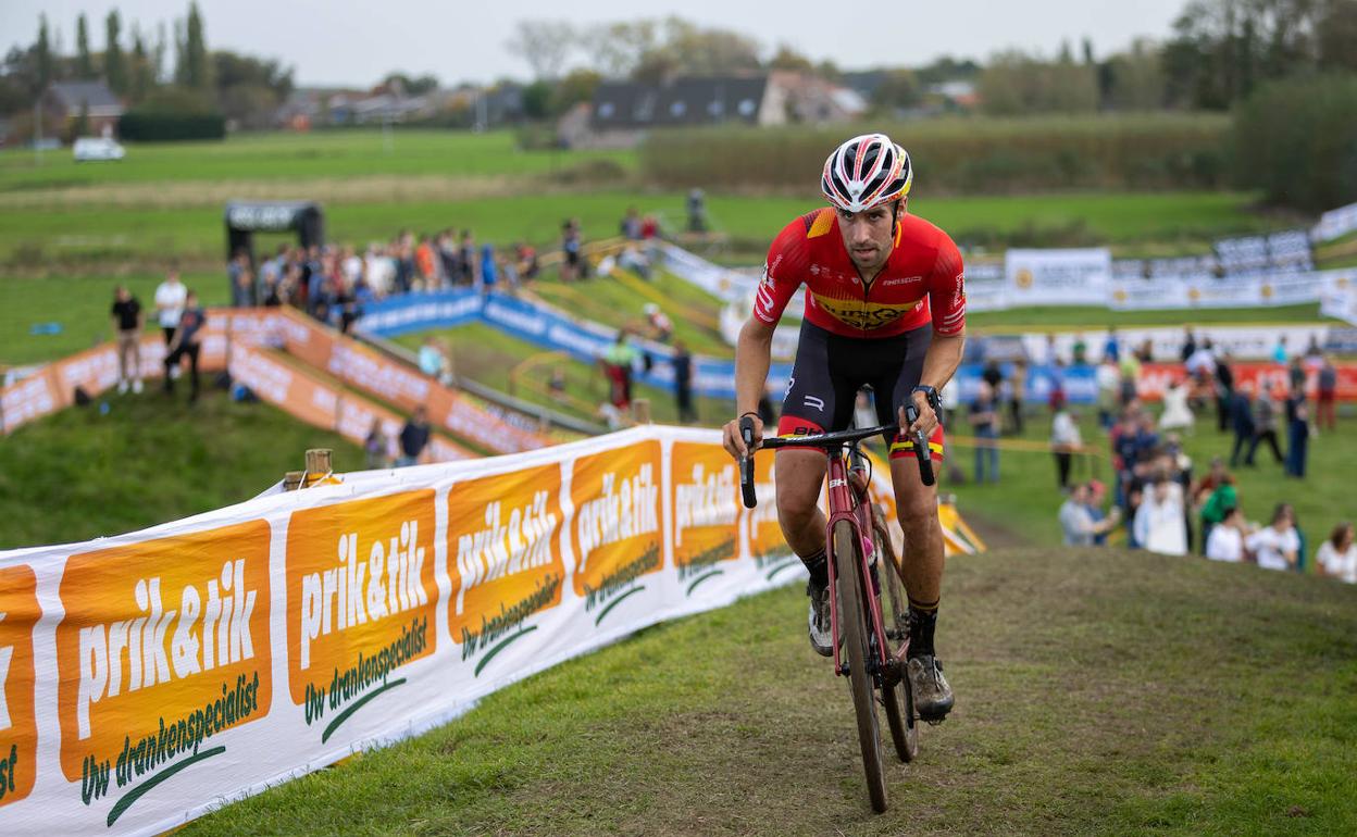 El ciclista del Burgos BH, Felipe Orts