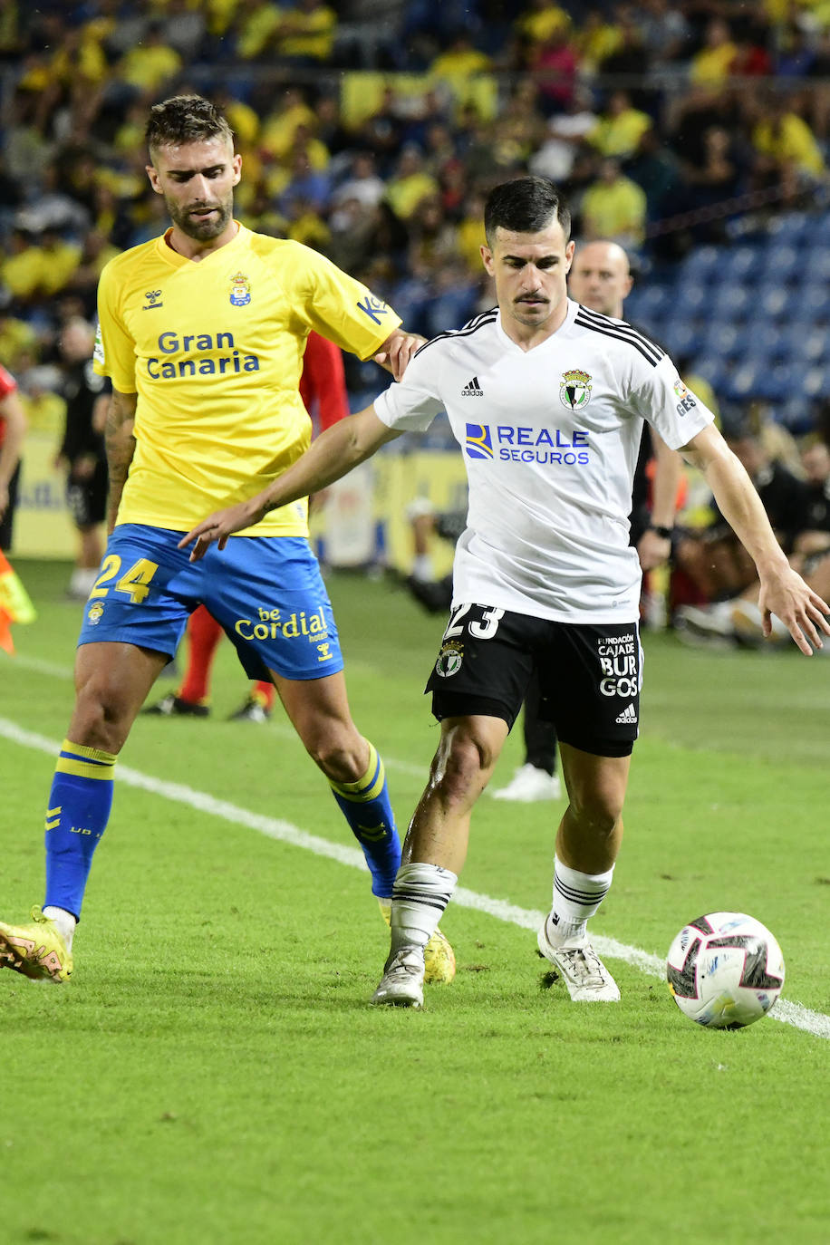 Imágenes de la victoria del Burgos CF ante Las Palmas (0-2) en el estadio de Gran Canaria