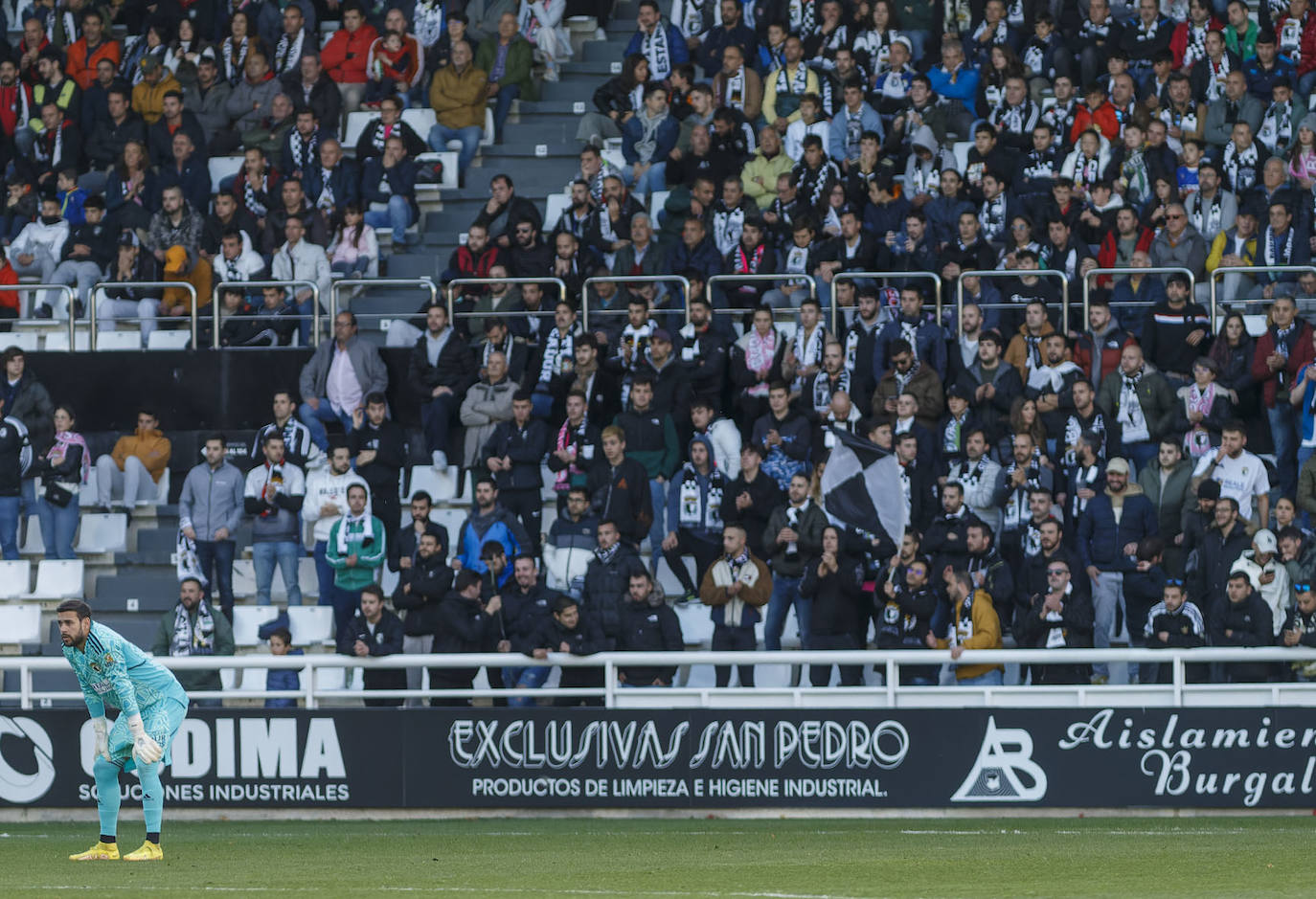 Fotos: El Burgos CF - Tenerife en imágenes