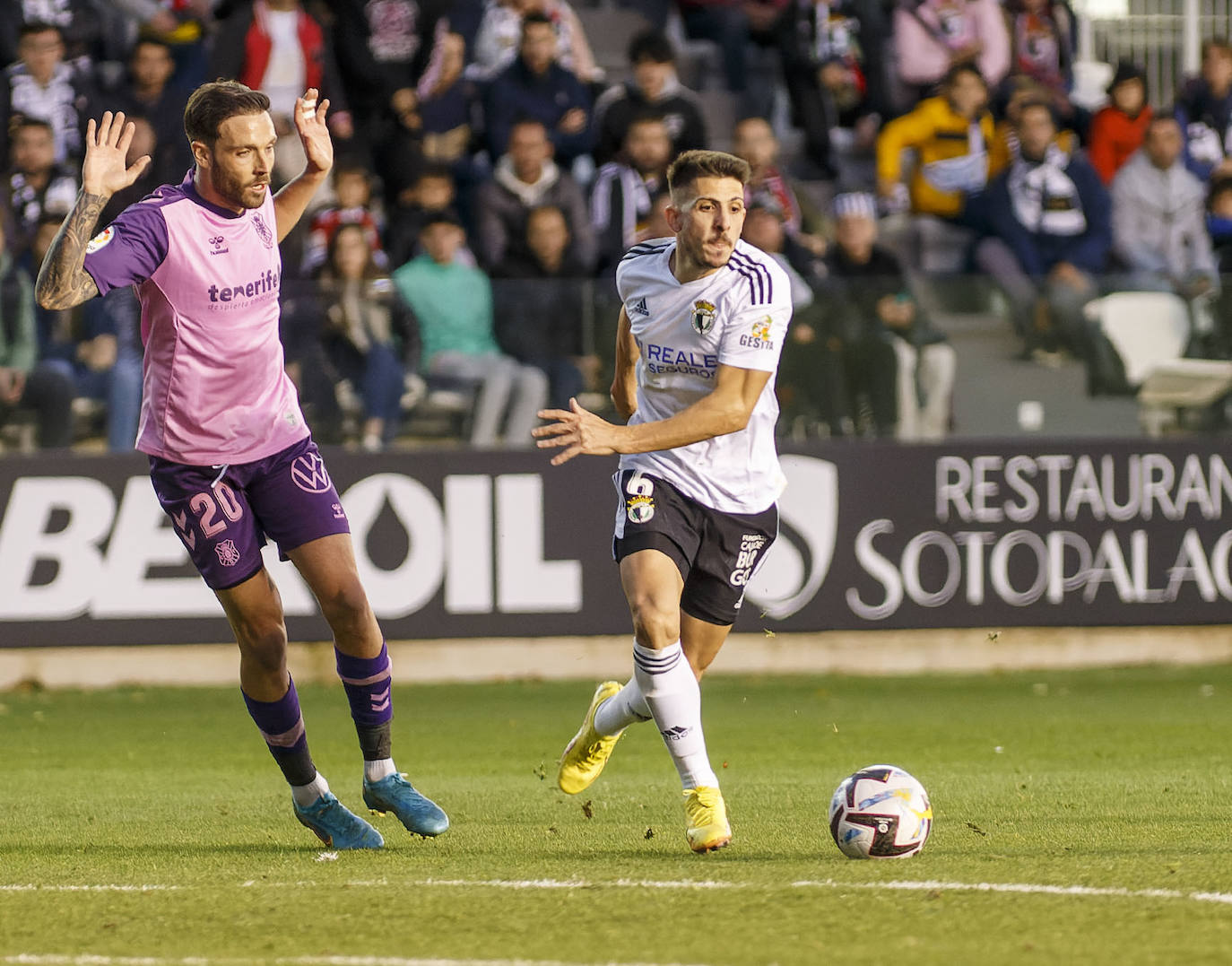 Fotos: El Burgos CF - Tenerife en imágenes