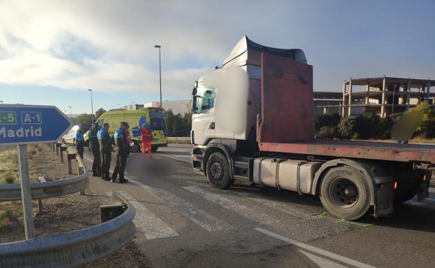 Un atropello en un paso de peatones señalizado y en una vía competencia de Fomento