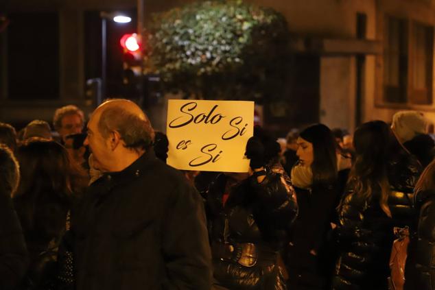 Fotos: El centro de Burgos se llena contra la violencia de género