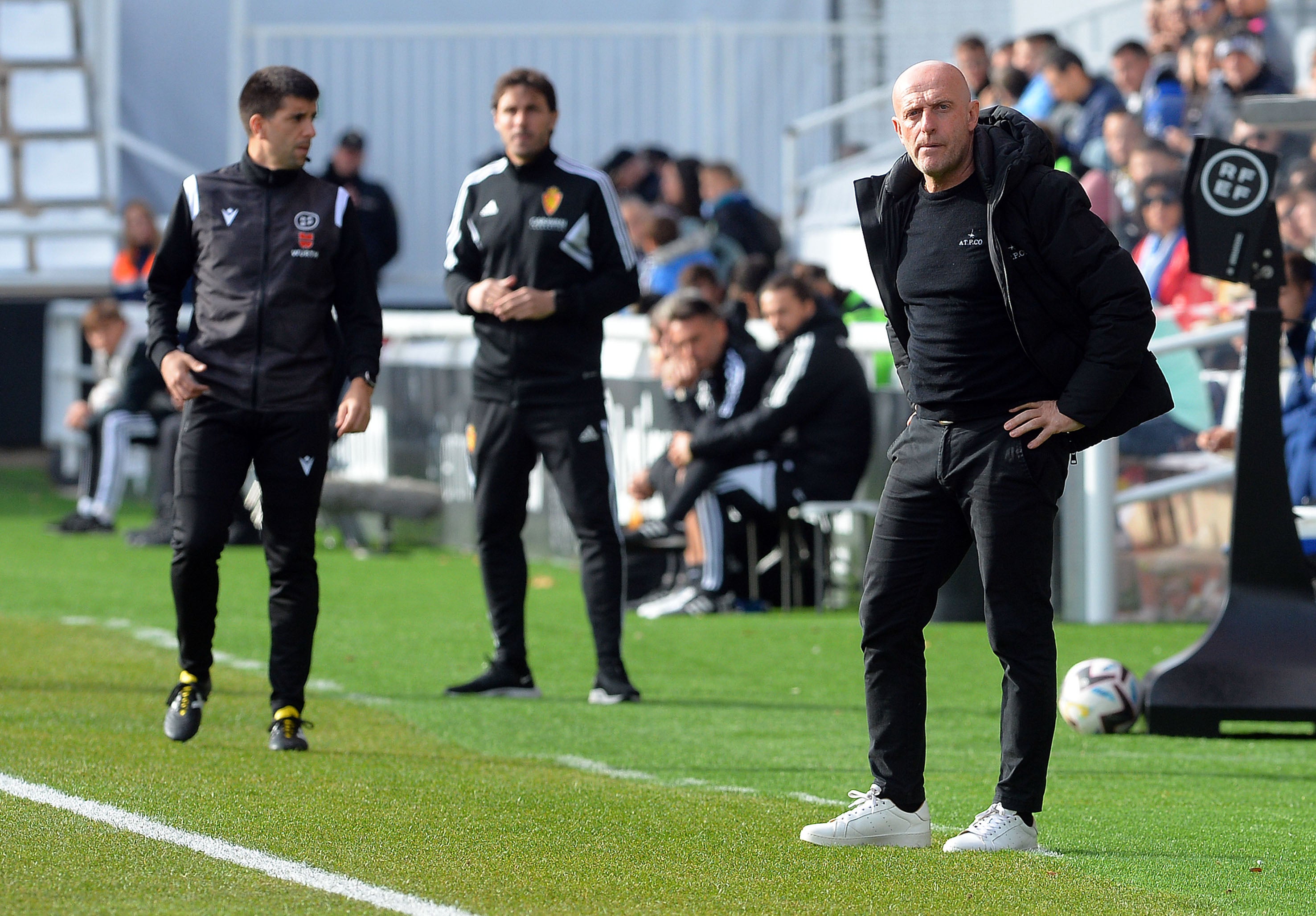 Fotos: El Burgos CF suma un punto en el último suspiro ante el Real Zaragoza