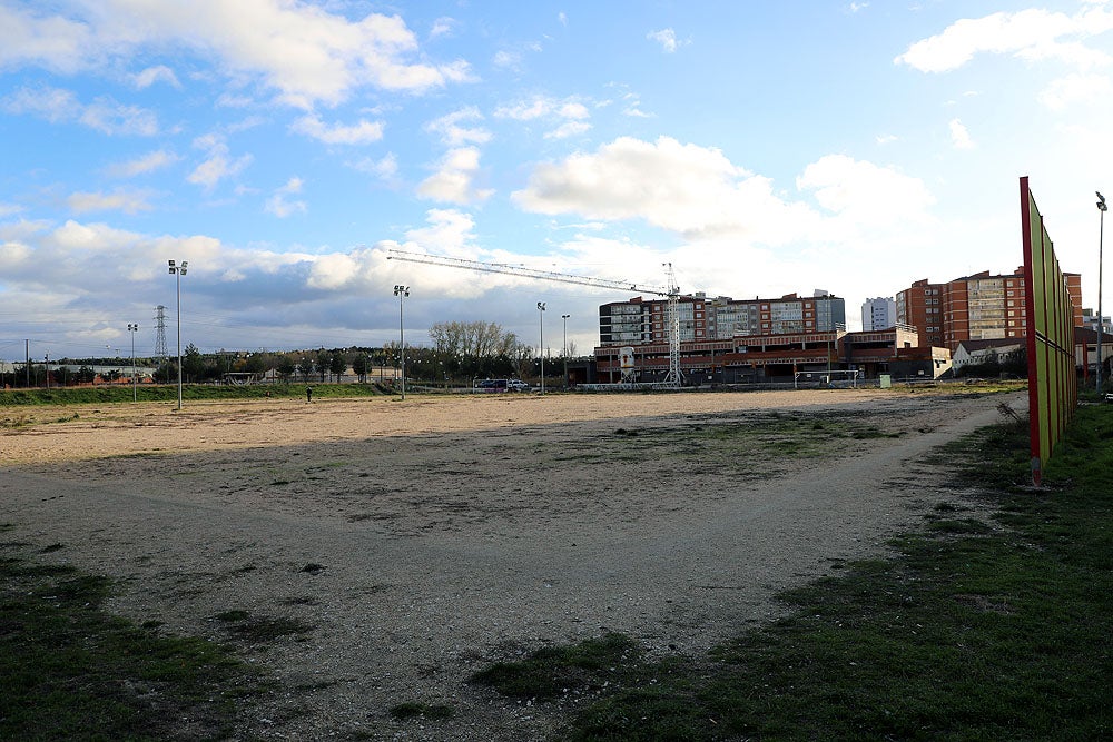 Fotos: Los vecinos de Capiscol exigen mejoras en infraestructuras y dotaciones al Ayuntamiento de Burgos