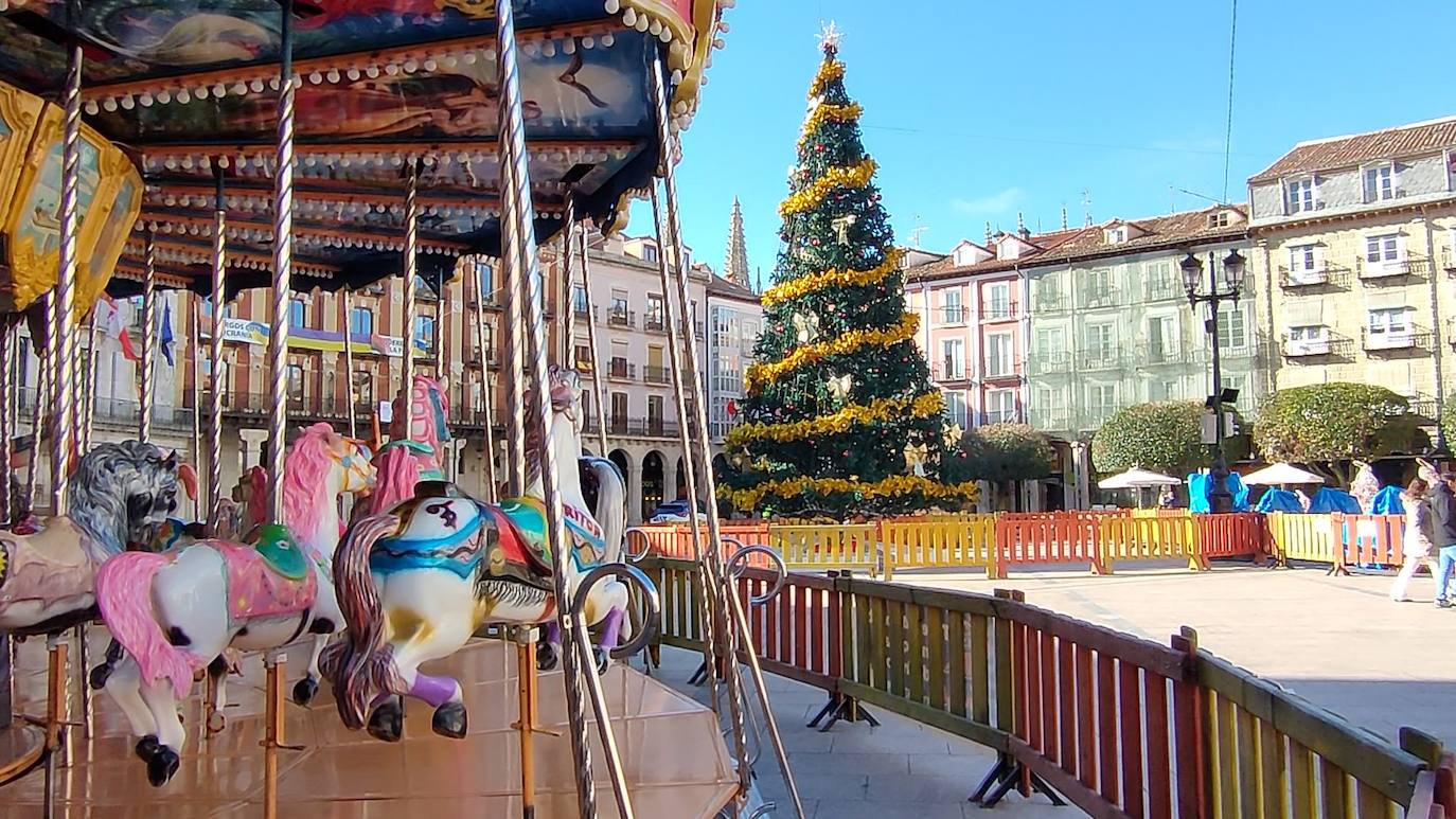 Fotos: Todo preparado en Burgos para recibir a la Navidad