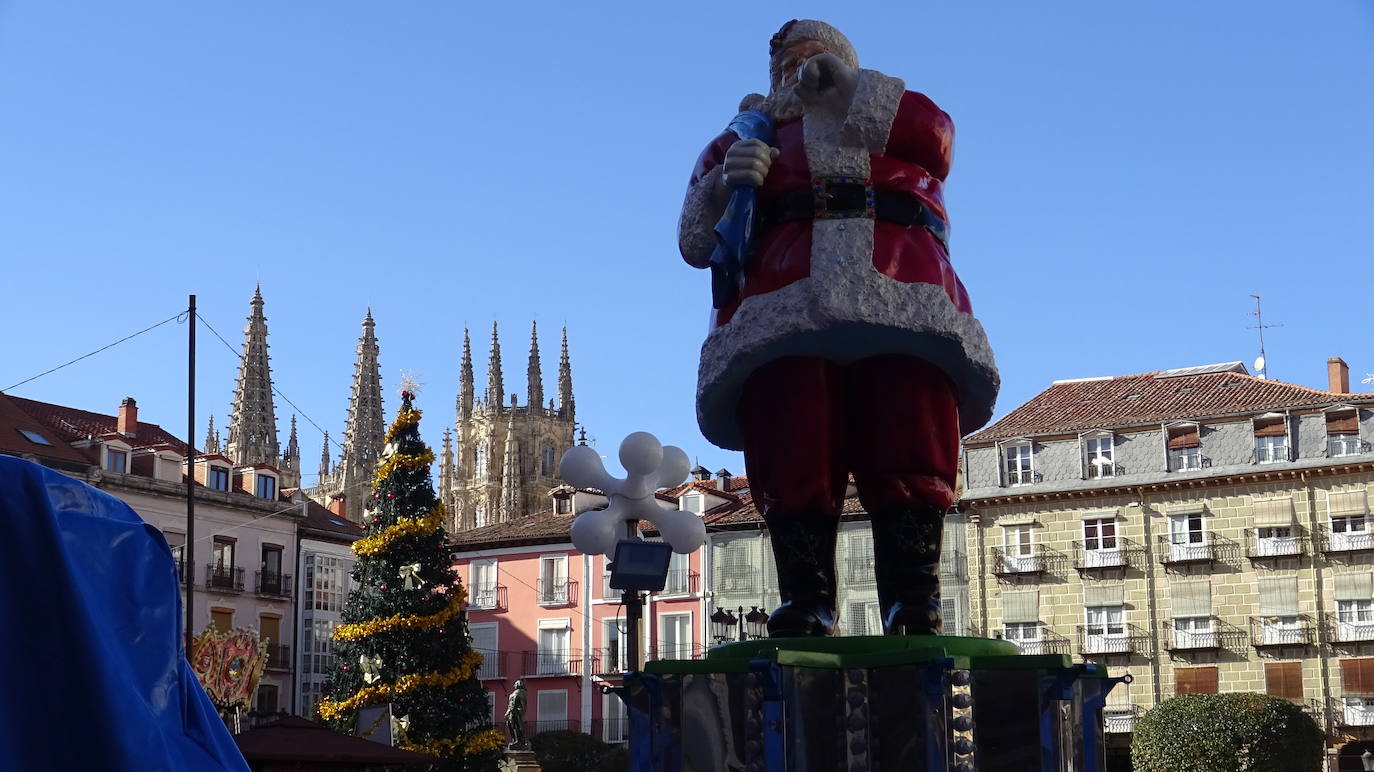 Fotos: Todo preparado en Burgos para recibir a la Navidad