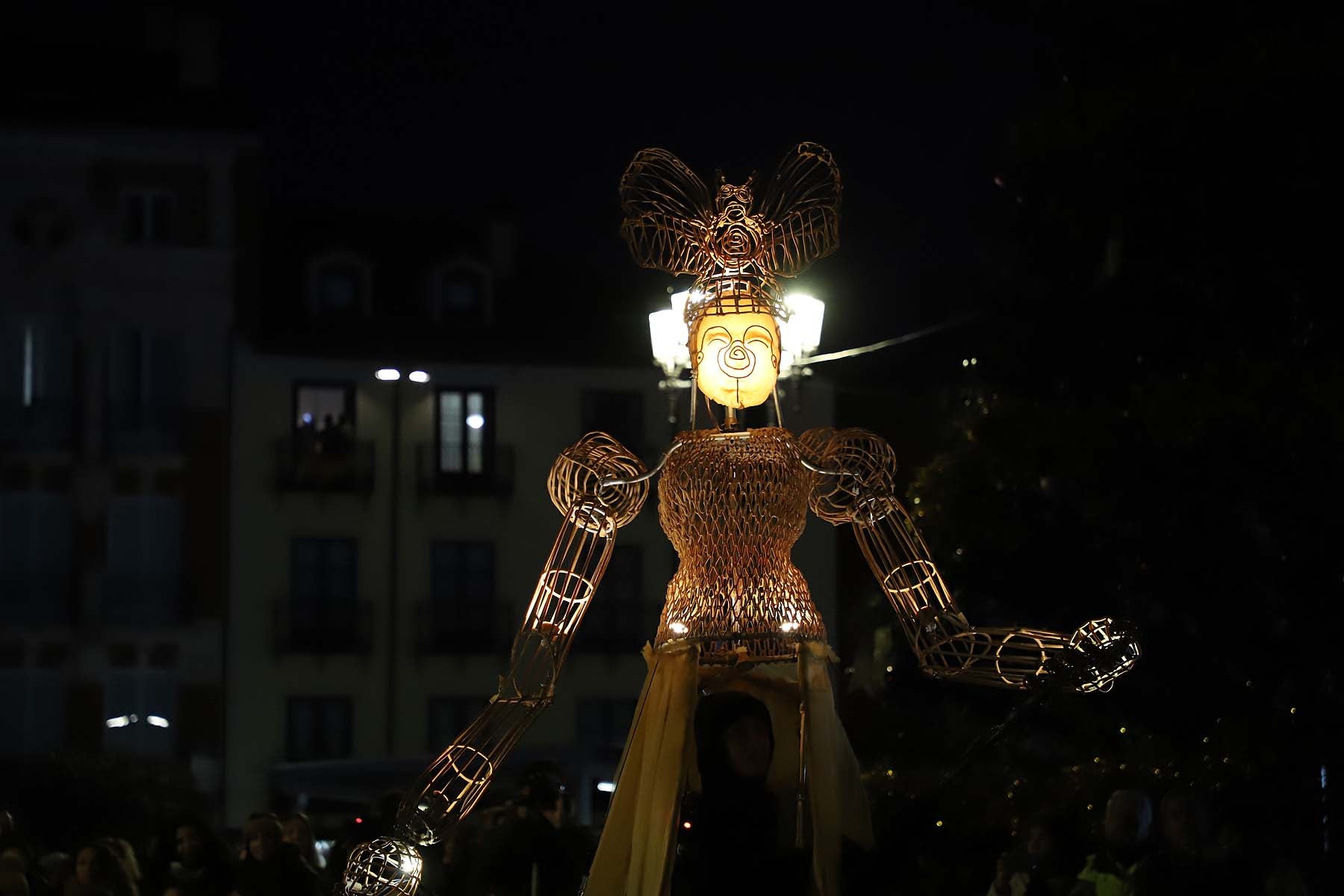 Fotos: Burgos da la bienvenida a la Navidad