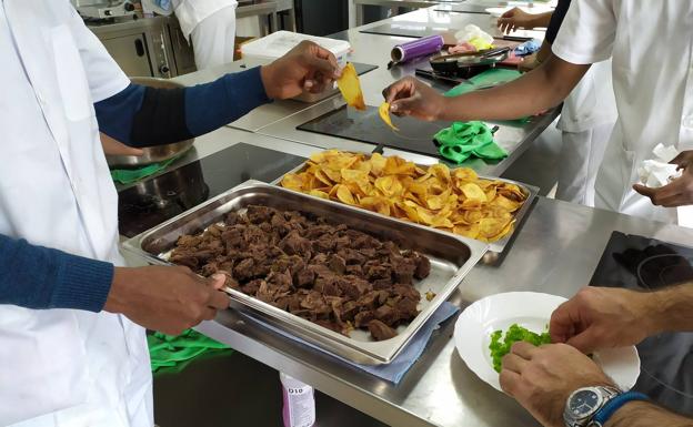 La Fundación Lesmes se encarga de las cafetería-restaurante de tres centros de día de la Gerencia de Servicios Sociales de la Junta.