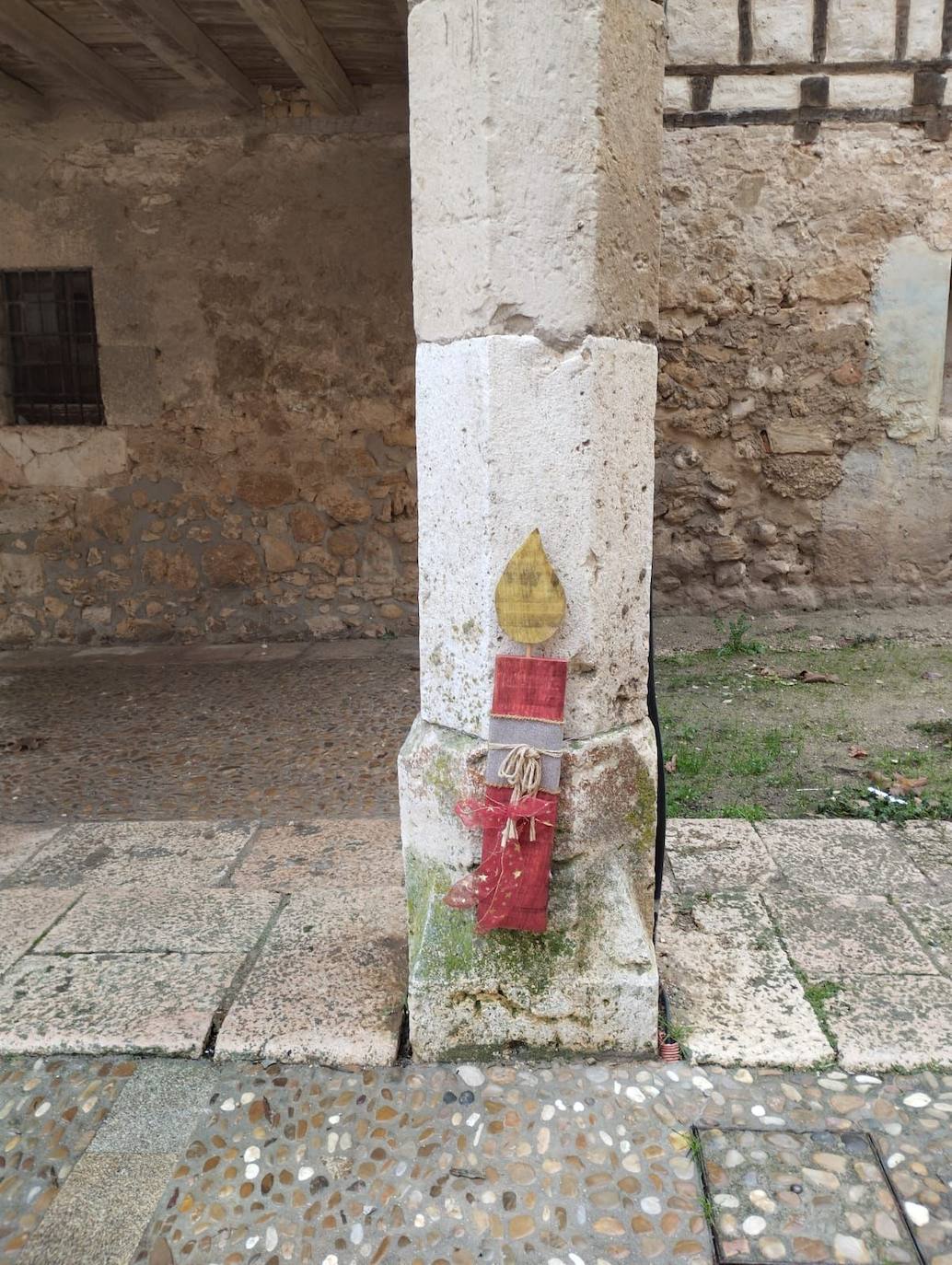 La decoración navideña de Fresnillo de las Dueñas, Gumiel de Izán y Peñaranda de Duero.