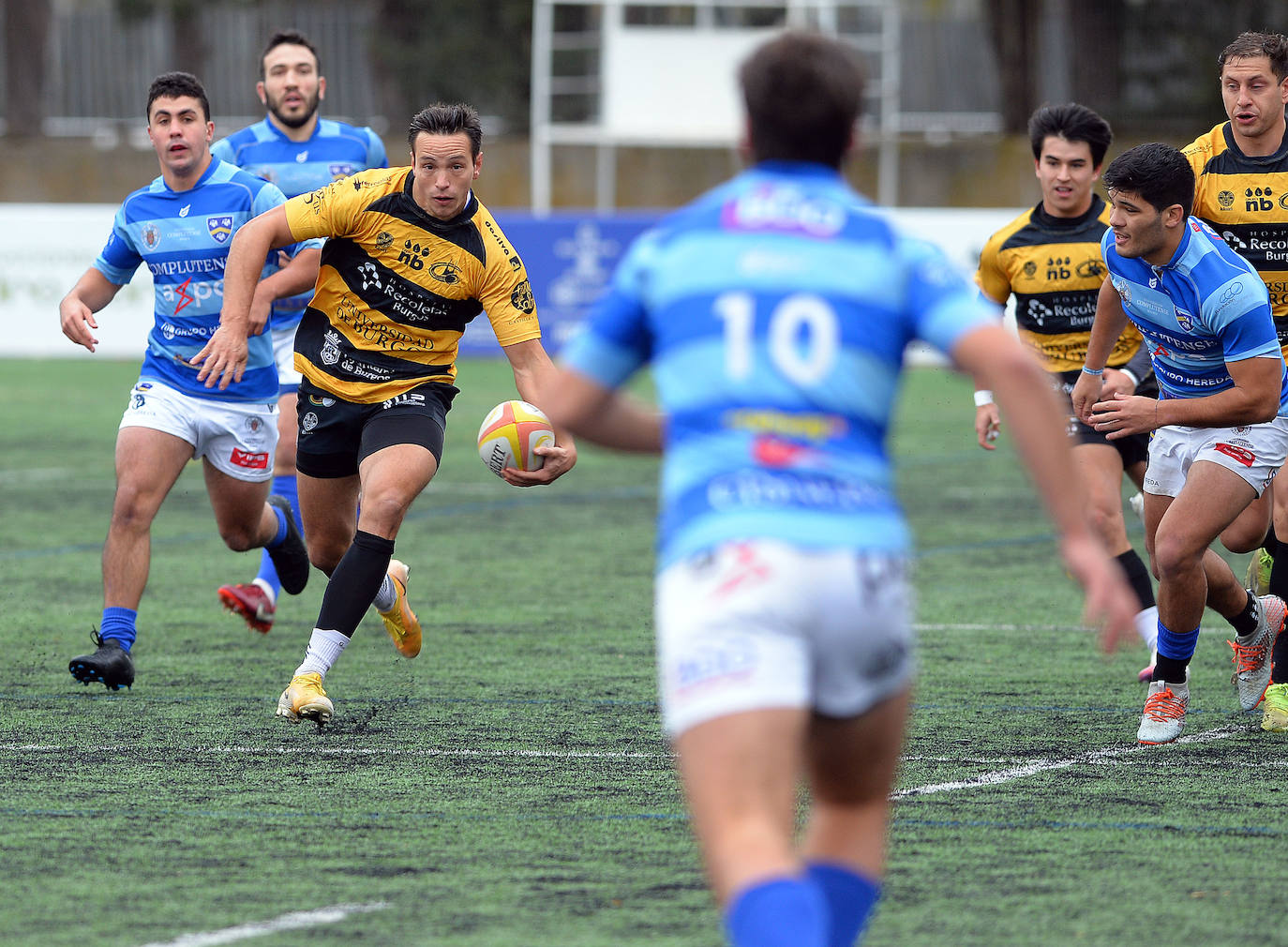 Imágenes de la victoria de Recoletas Burgos UBU ante Complutense Cisneros este domingo en San Amaro