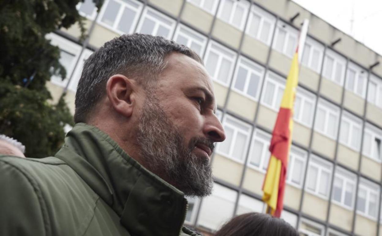 Abascal insiste en la moción de censura: «Seguiremos con los contactos»