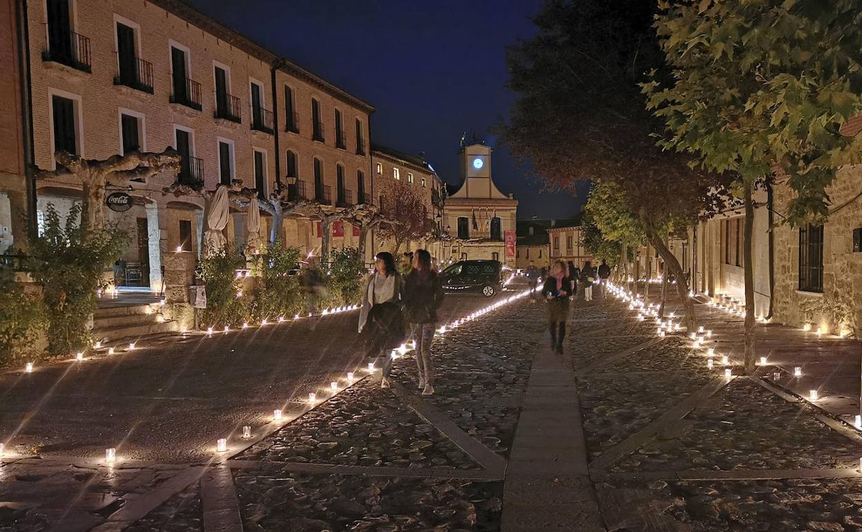Castrojeriz a la luz de las velas el pasado mes de octubre.