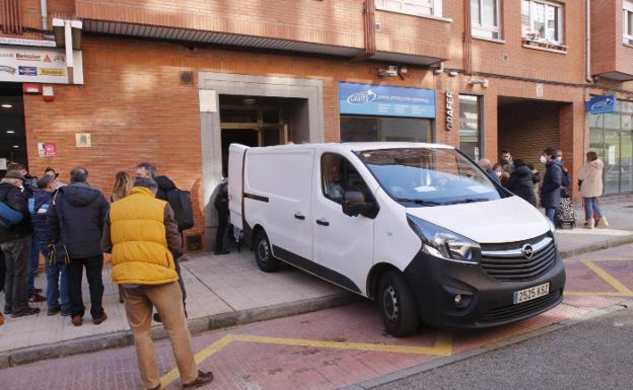 El crimen se produjo en el número 69 de la calle Vázquez de Mella, el pasado 5 de abril. 