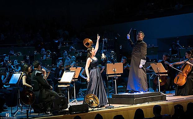 Actuación de la Film Symphony Orchestra Krypton. 