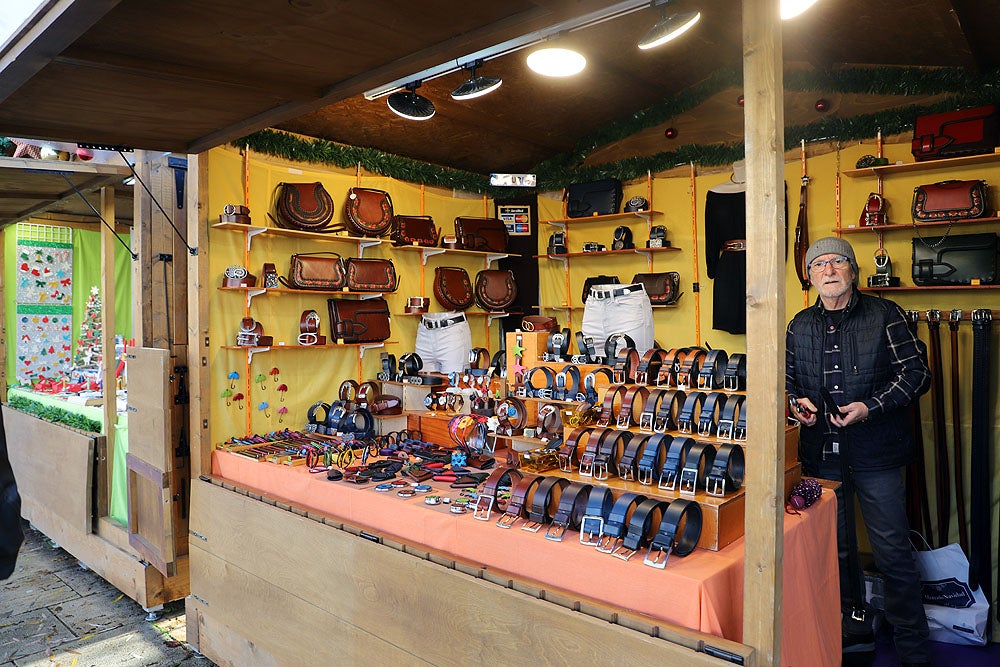 Fotos: Mercado Navideño de Oficios Artesanos de Burgos