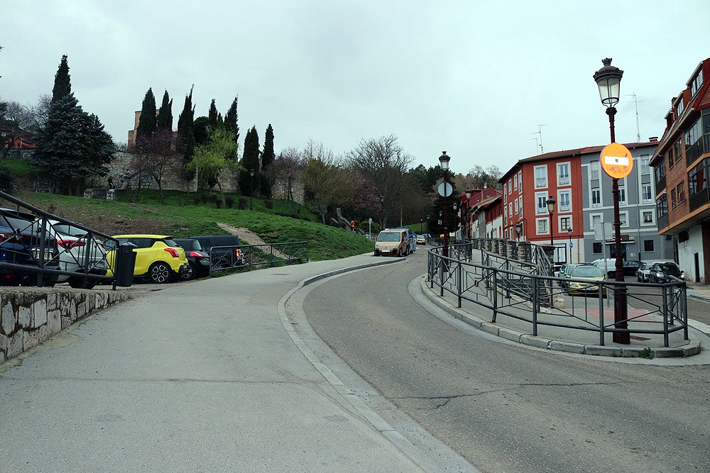 Los vecinos del Casco Histórico Alto, preocupados por el recorte de aparcamientos