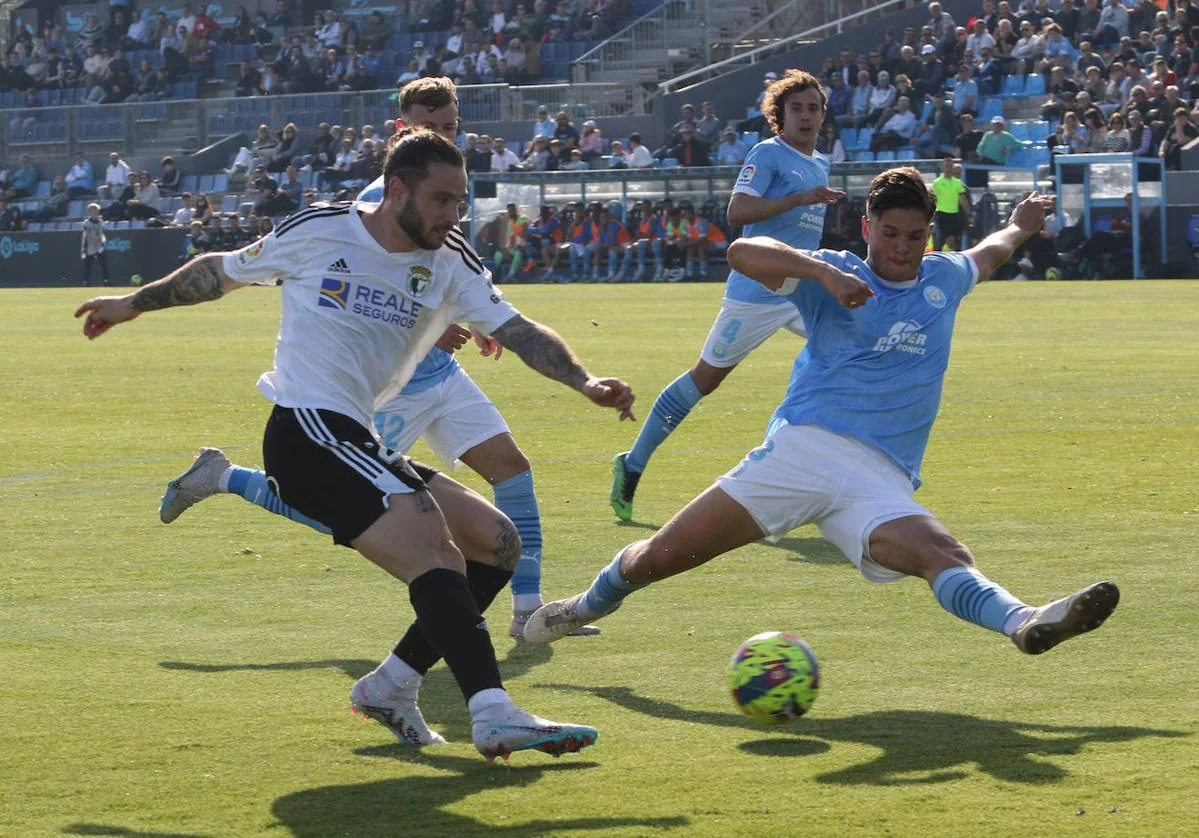 Alineaciones de ud ibiza contra burgos club de fútbol