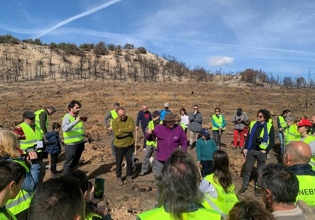 Grupo de voluntarios en el Arlanza.