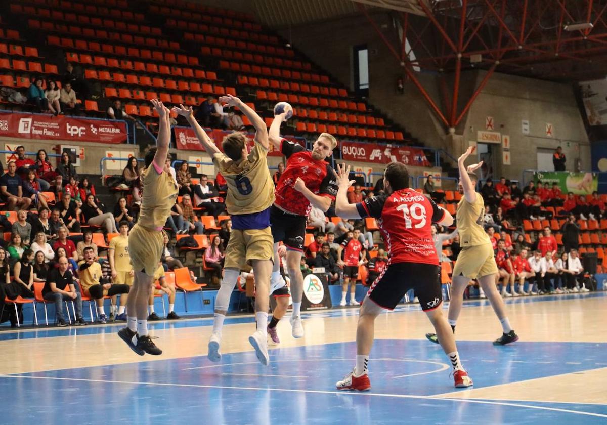 El UBU San Pablo Burgos se impone al Barça Atlètic.