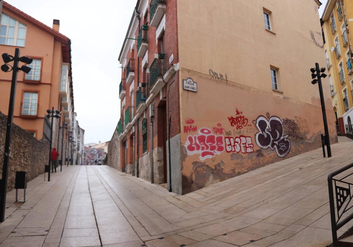 Construir o reformar en el centro histórico choca con la protección patrimonial.