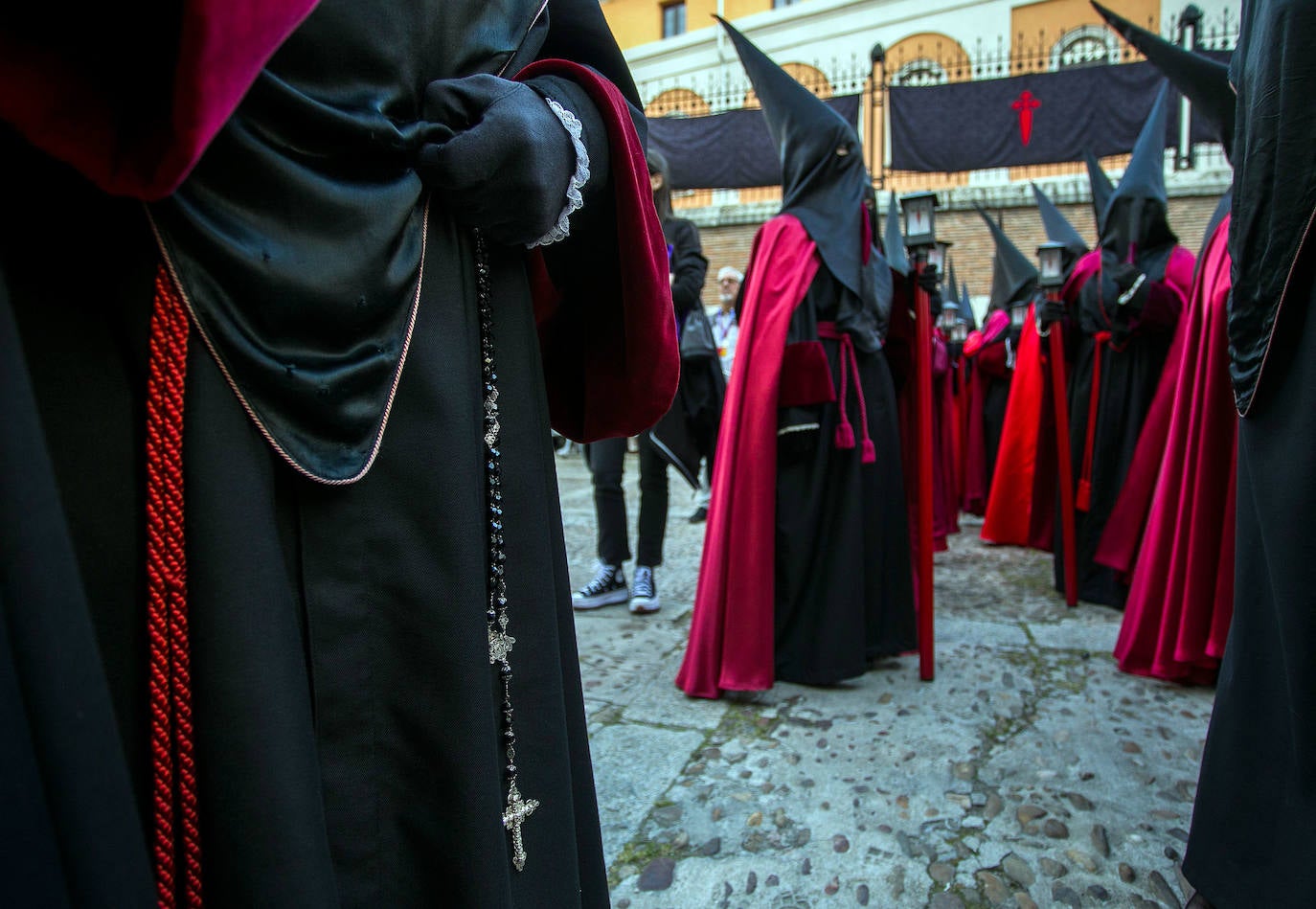 La Soledad recorre las calles de Burgos