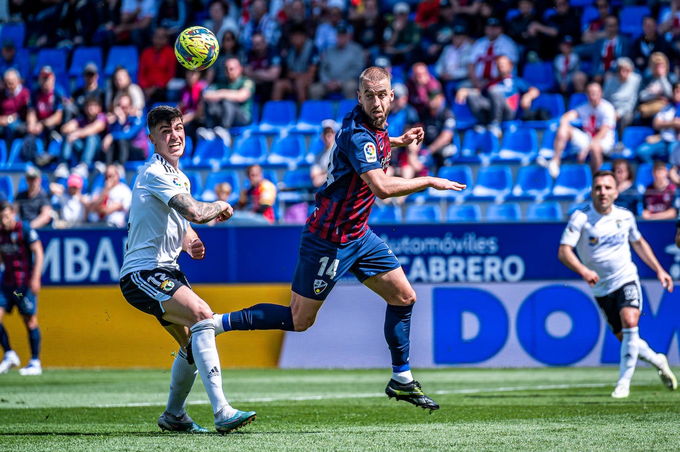 El Burgos cae derrotado ante el Huesca